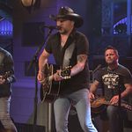 Jason Aldean made a surprise appearance for the cold open: